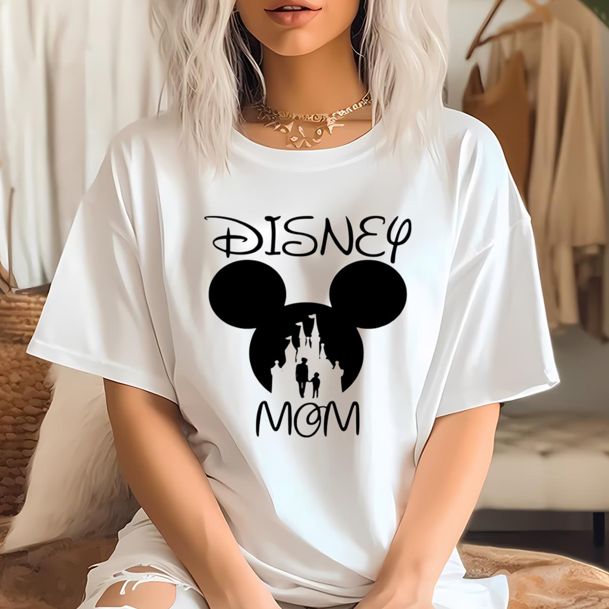 Disney Mom And Mickey Head T shirt