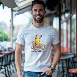 Snow White and The Seven Dwarfs Disney T Shirt 1 shirt