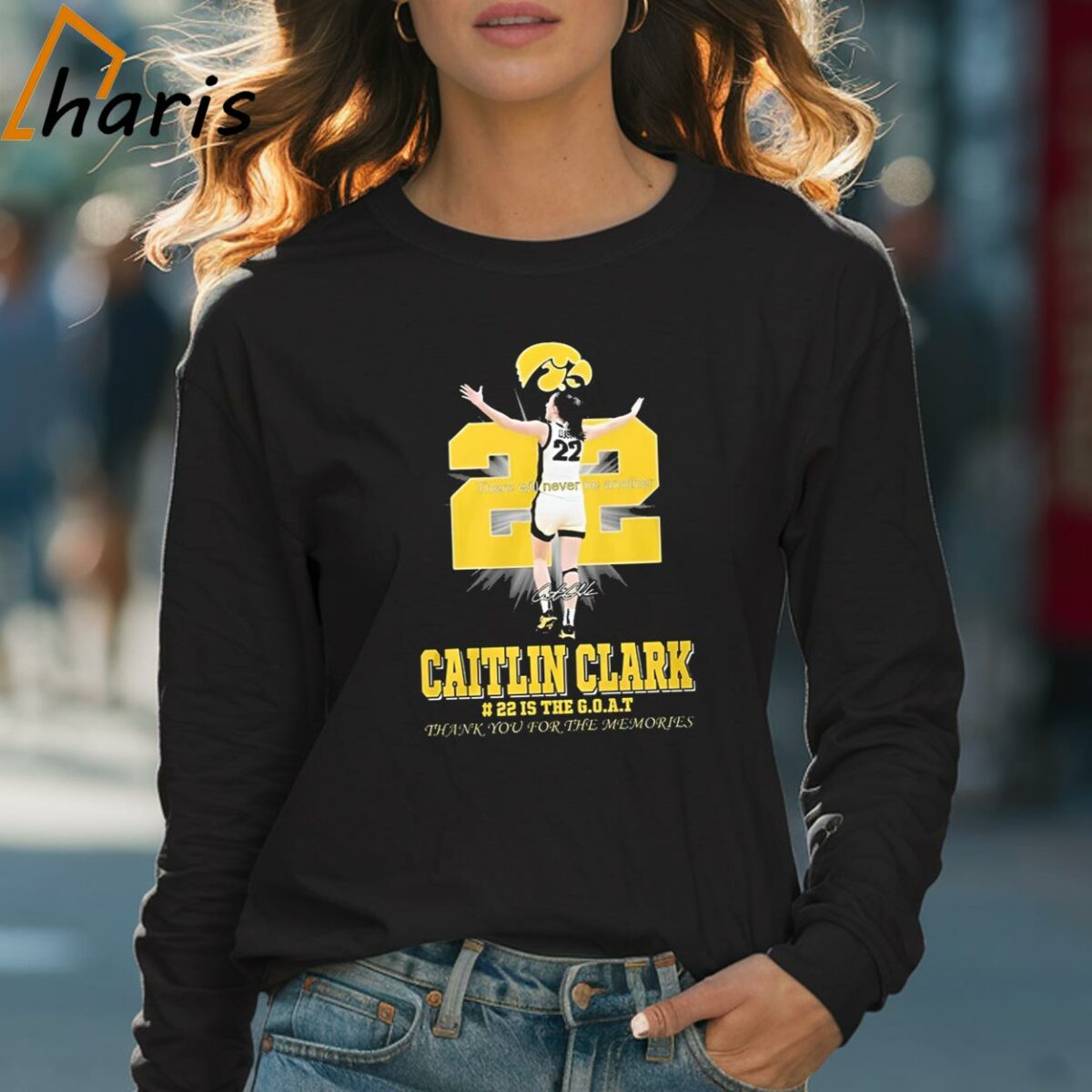 Caitlin Clark 22 Is The GOAT Thank You For The Memories Signature T shirt 4 Long sleeve shirt
