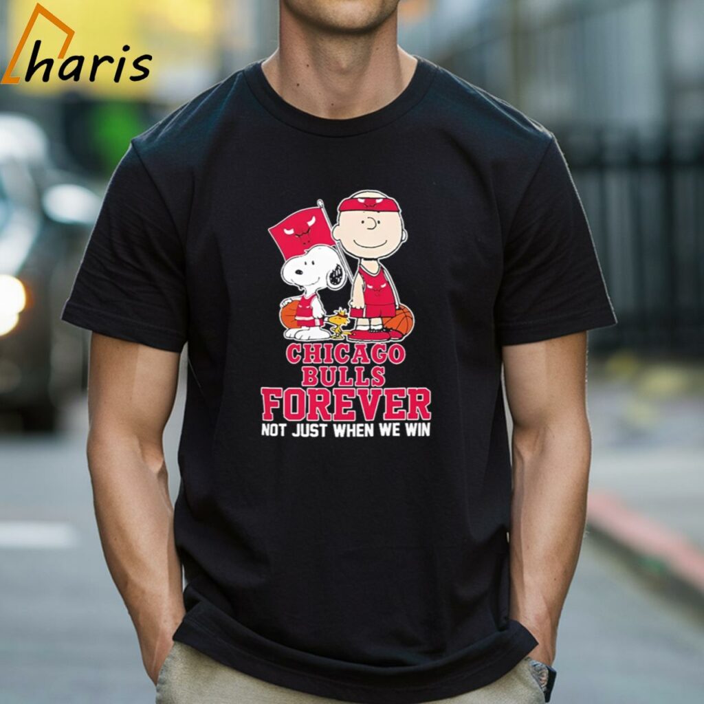 Charlie Brown Snoopy And Woodstock Chicago Bulls Forever Not Just When We Win 2024 T-shirt