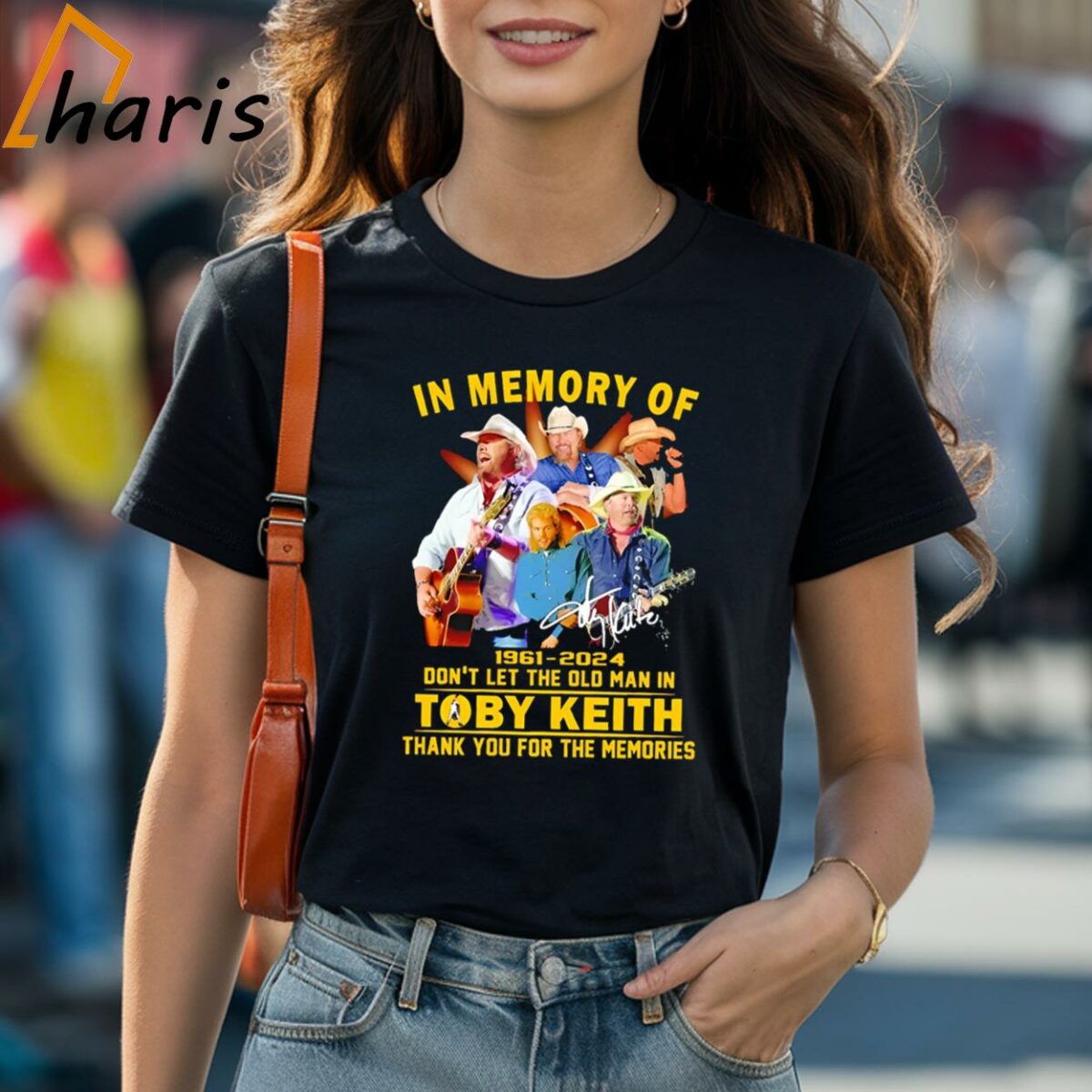 In Memory Of 1961 2024 Dont Let The Old Man In Toby Keith Thank You For The Memories Signature Shirt 1 Shirt
