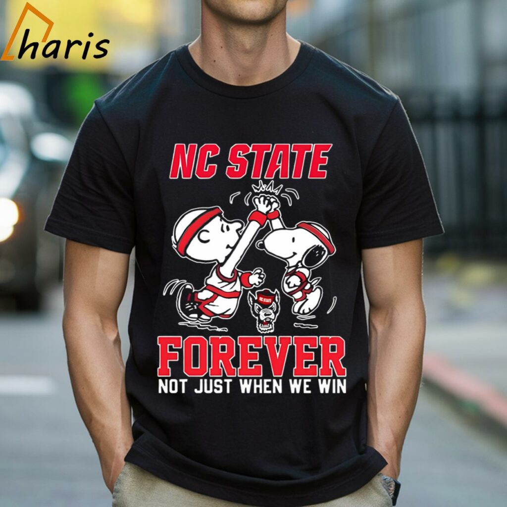 NC State Wolfpack Snoopy High Five Charlie Brown Shirt