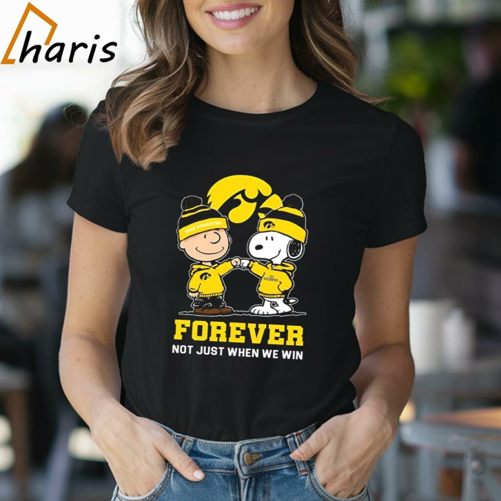 Snoopy And Charlie Brown Iowa Hawkeyes Forever Not Just When We Win 2024 Shirt
