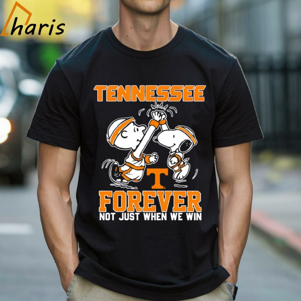 Tennessee Volunteers Forever Not Just When We Win Snoopy Charlie Brown High Five Shirt