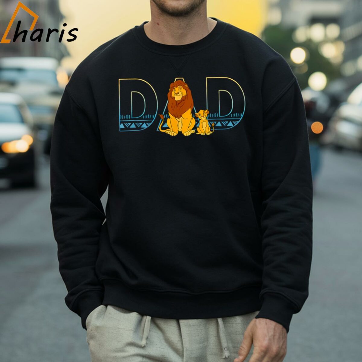 Disney The Lion King Simba And Mufasa Dad T shirt 4 Sweatshirt
