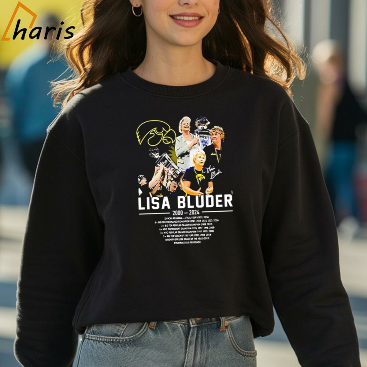 Lisa Bluder 2000 2024 Thank You For The Memories Signature Shirt 3 sweatshirt