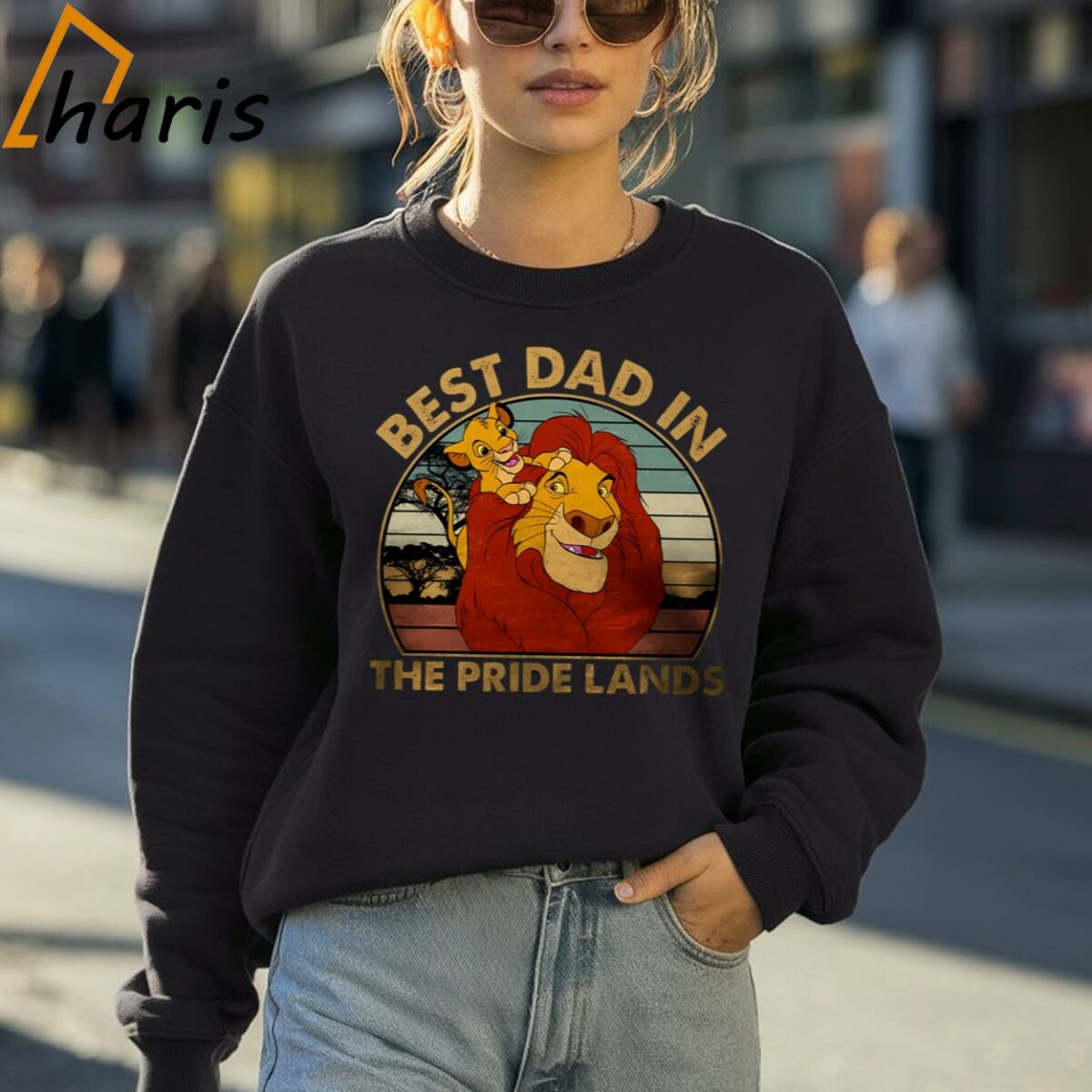 Retro Lion King Best Dad In The Pride Lands Shirt Lion Dad And Son Gift Father Day 4 Sweatshirt