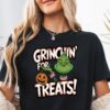 Grinchin for Treats T shirt Funny Halloween Grinch Trick or Treat Tee Spooky Grinch Halloween Shirt Grinch Costume Design 1