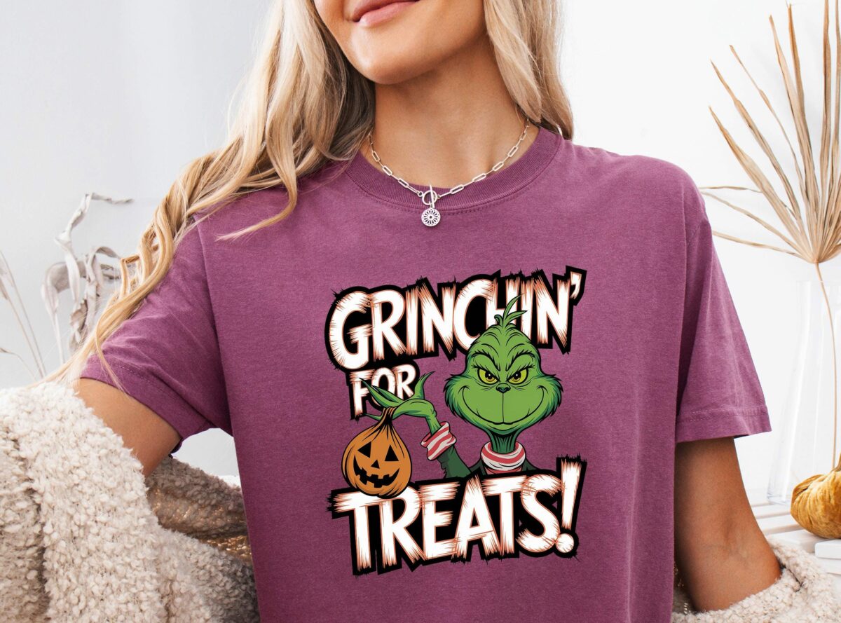 Grinchin for Treats T shirt Funny Halloween Grinch Trick or Treat Tee Spooky Grinch Halloween Shirt Grinch Costume Design 7