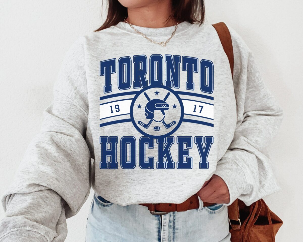 Toronto Maple Leaf Vintage Toronto Maple Leaf Sweatshirt Shirt Maple Leaf Sweater Maple Leaf Shirt Hockey Fan Retro Toronto Ice Hockey 1