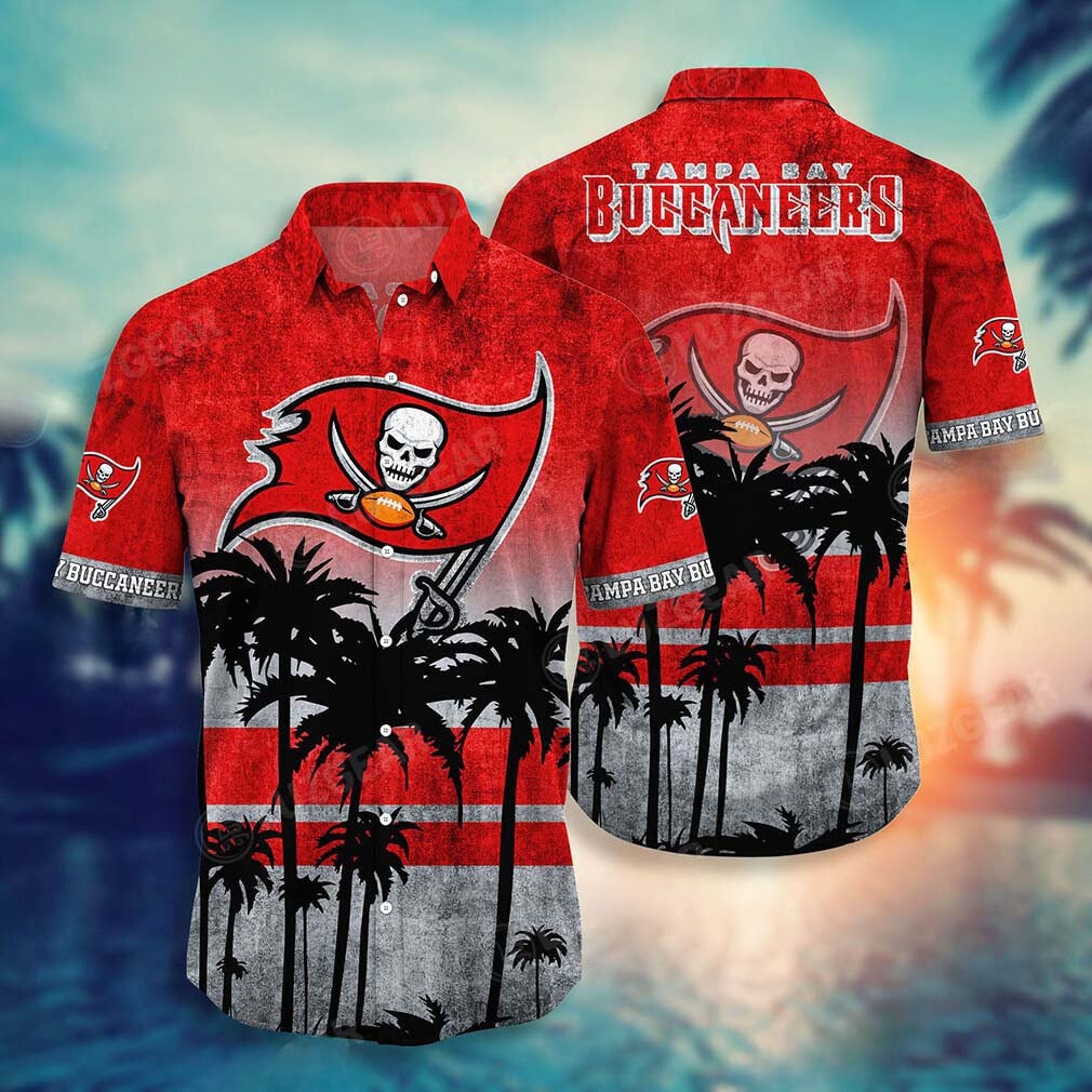 tampa bay buccaneers tropical coconut tree hawaiian shirt